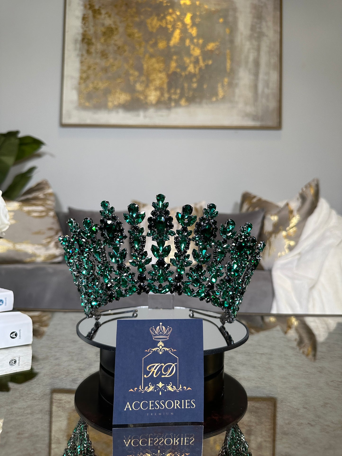 Emerald Green Crown