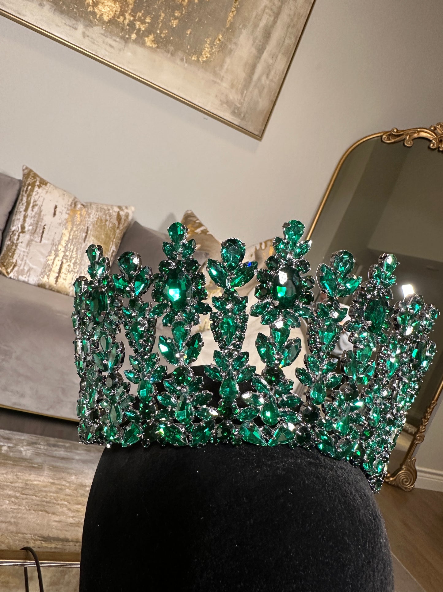 Emerald Green Crown