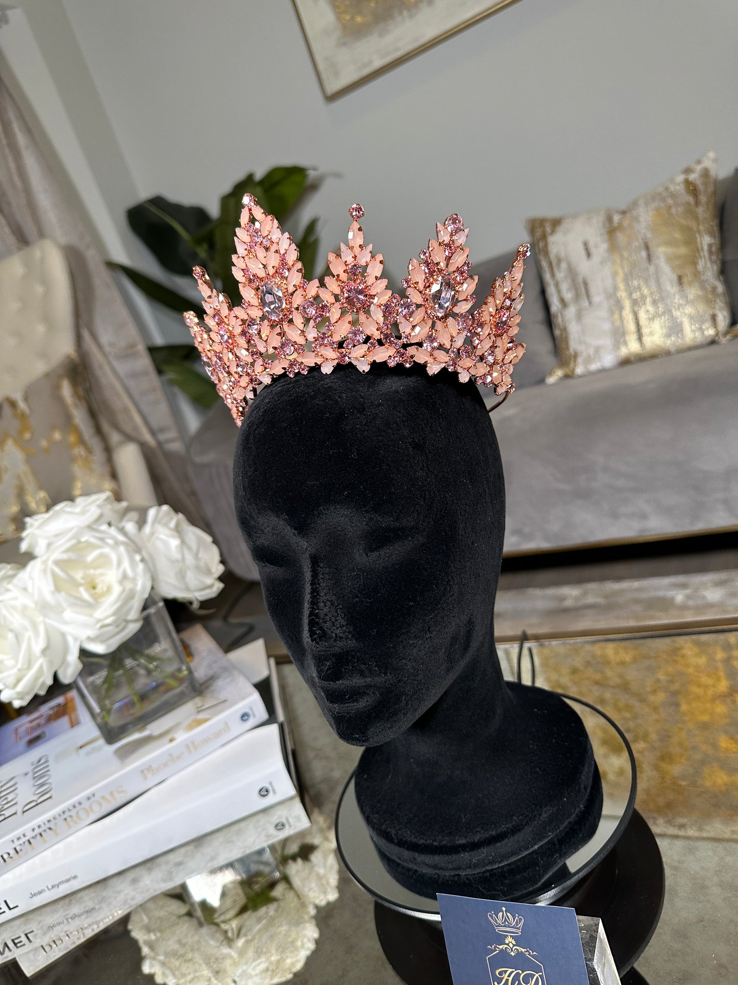 Dusty rose Crown